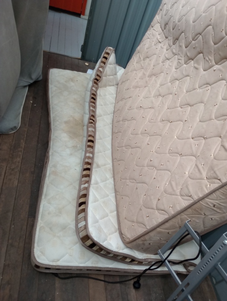 Kennards Self Storage Fortitude Valley Self Storage Auctions Australia auction IB-6212