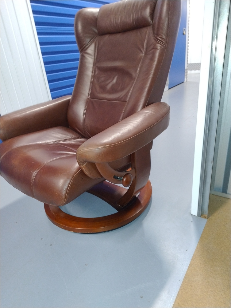 Ingleburn Self Storage Abandoned Storage Auctions auction IB-3758