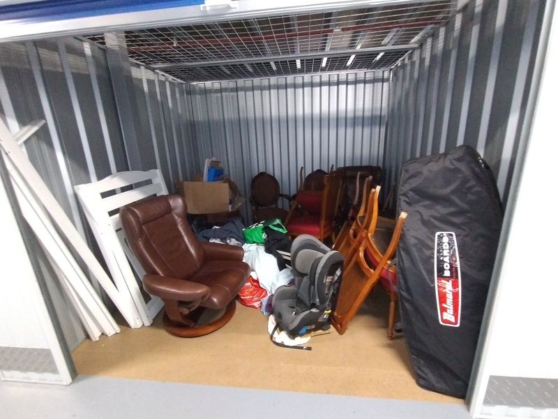 Ingleburn Self Storage Storage Unit Auction auction IB-3758