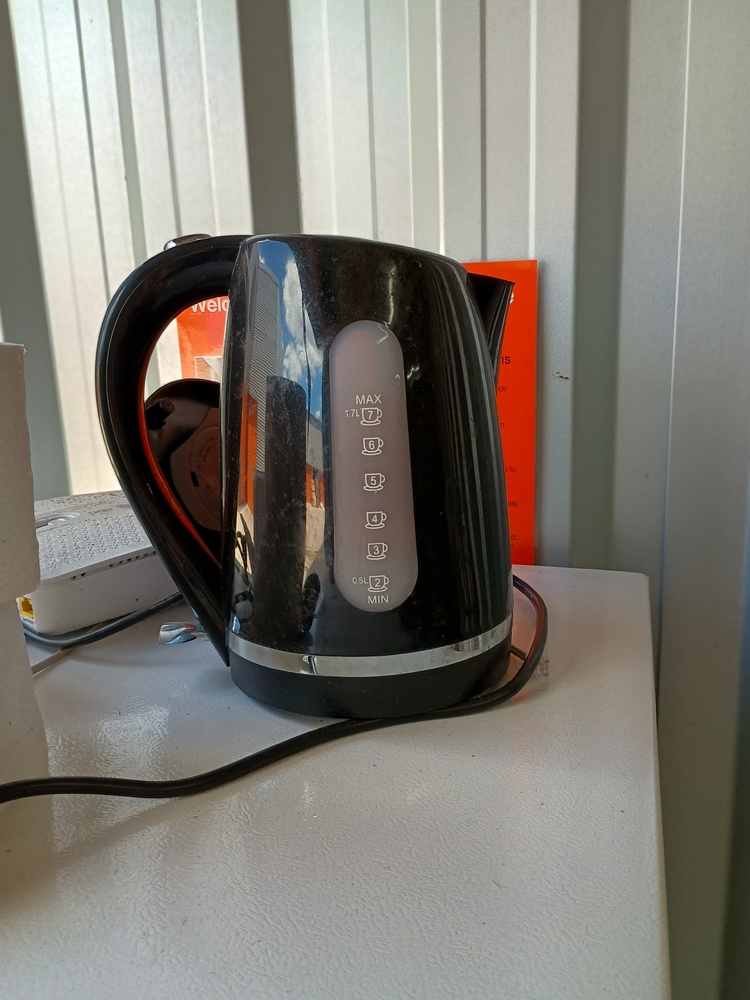 Kennards Self Storage Wetherill Park Abandoned Storage Unit Auctions auction IB-3119