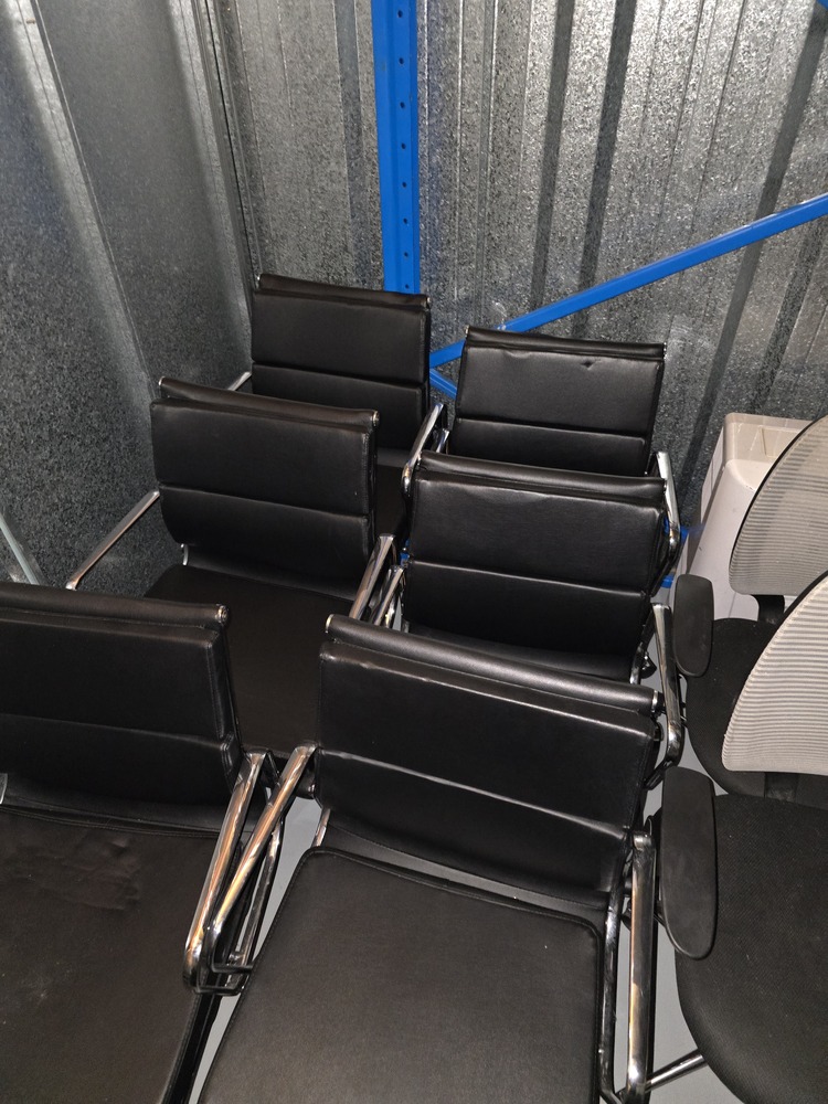 Storage King Virginia Bid on Storage Unit auction IB-2573