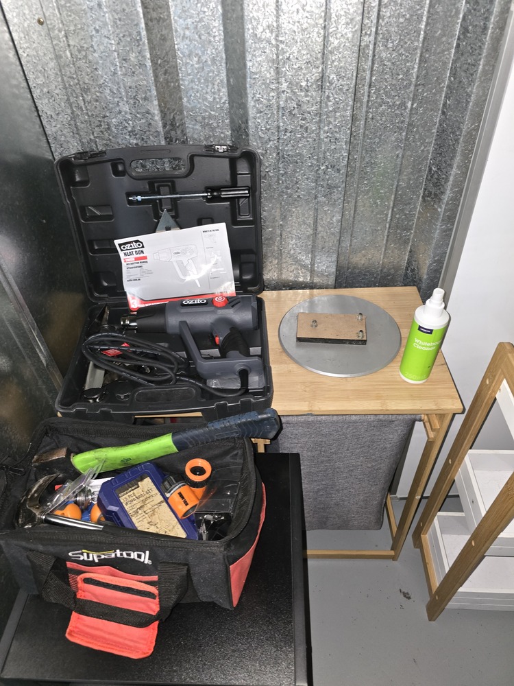 Storage King Virginia Bid on Storage auction IB-2573