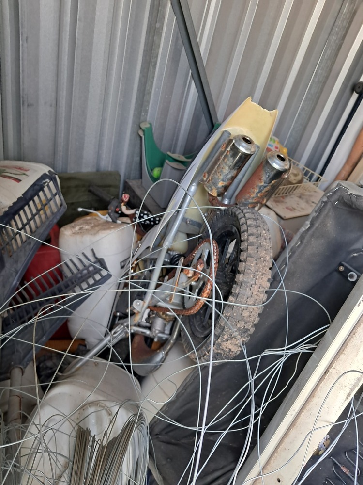 Storage King Morayfield Storage Facility Unit auction IB-4882