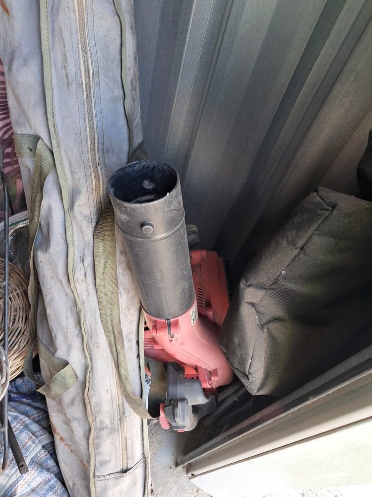 Storage King Morayfield Bid on Self Storage Unit auction IB-4882