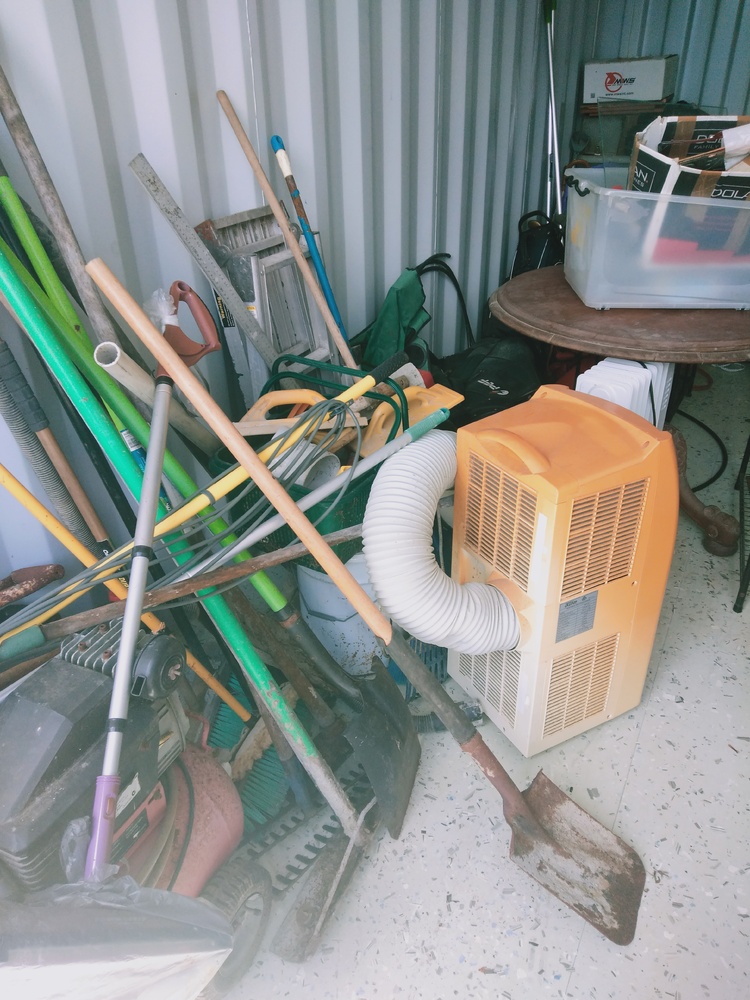 Sinclair Storage - Gold Coast Bid on Storage Unit auction IB-3457