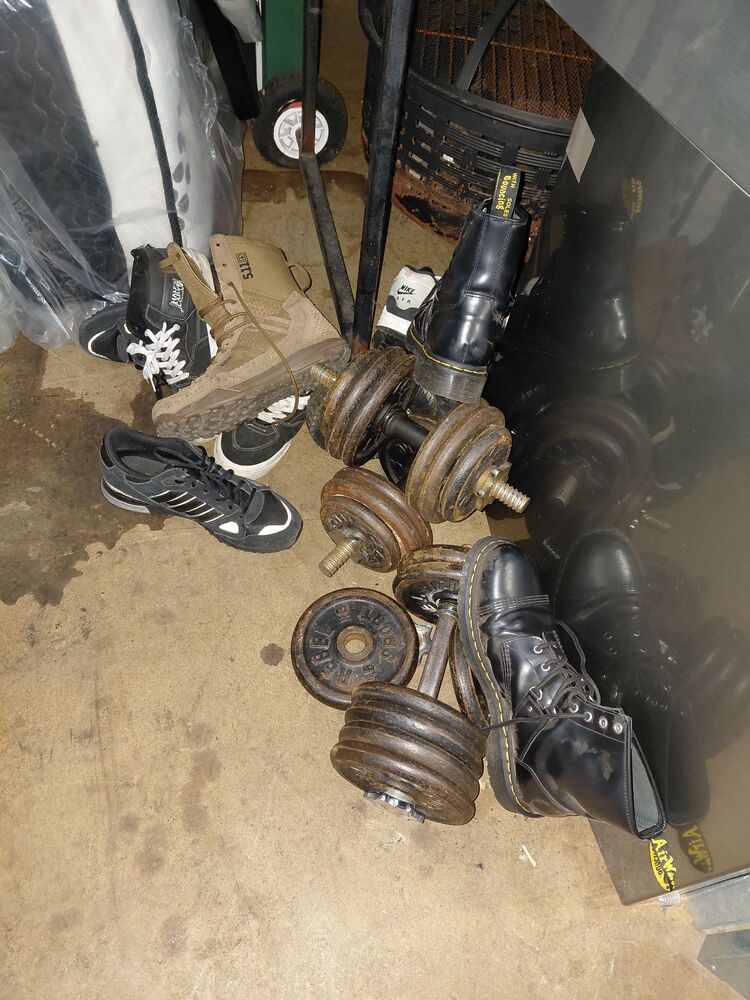 Storage King Springwood Bid on Storage Unit auction IB-9705