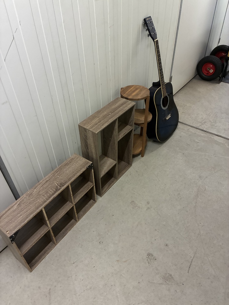 Storage Choice Albion Abandoned Storage garage Auctions auction IB-2213