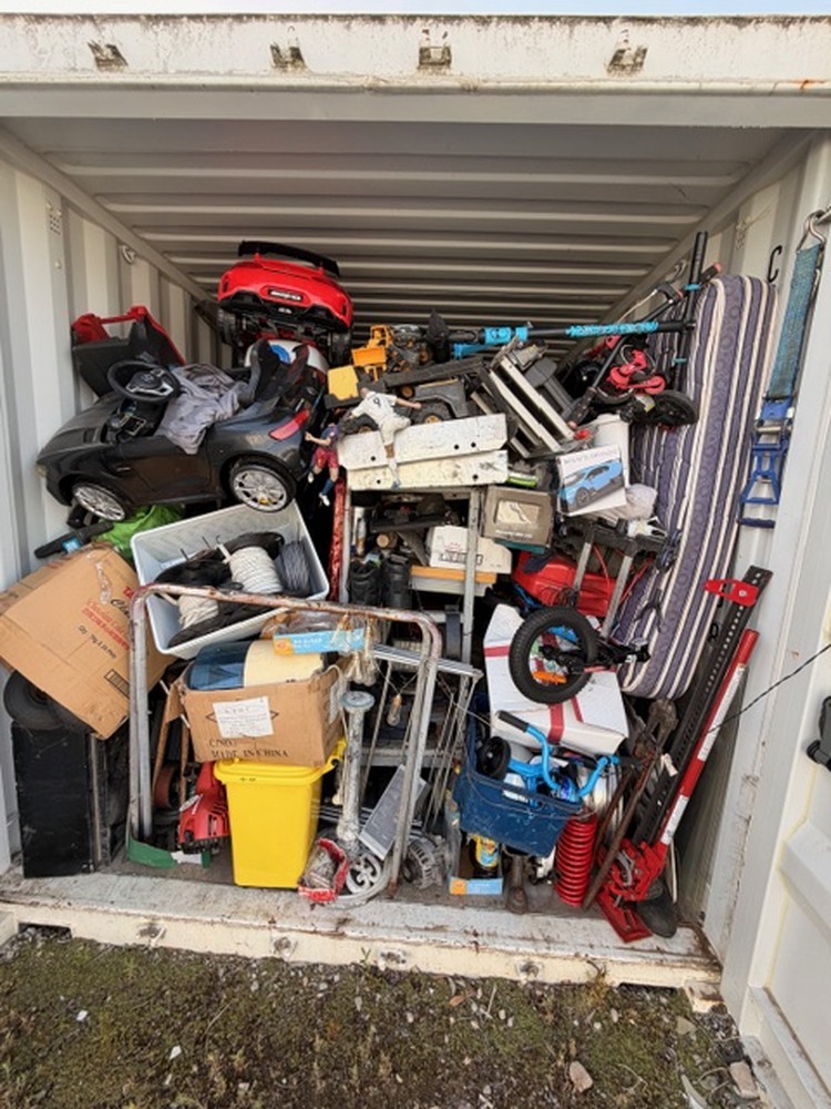 StoreLocal Narre Warren Storage auction IB-2687