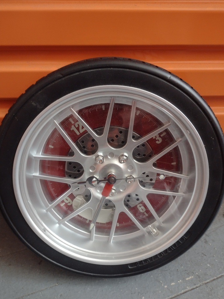 Kennards Self Storage Homebush Bid on Storage Unit auction IB-4267