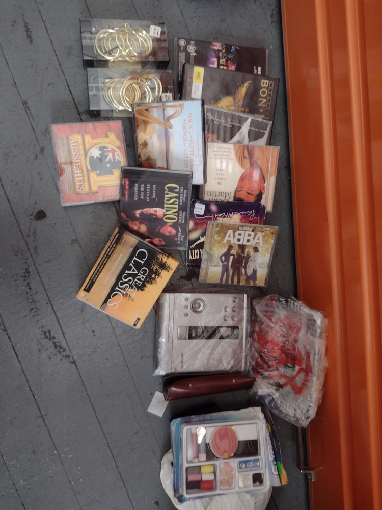 Kennards Self Storage Homebush AustraliaÂ Storage Auctions auction IB-4267