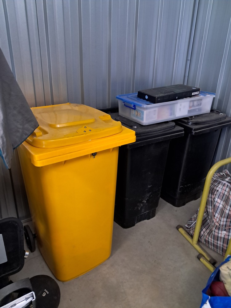 Storage King Granville Storage Unit auction IB-2575