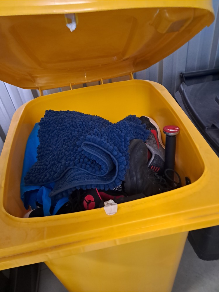 Storage King Granville Storage Facility Unit auction IB-2575