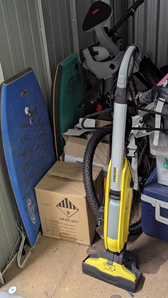 Storage King Acacia Ridge Bid on Storage auction IB-5517