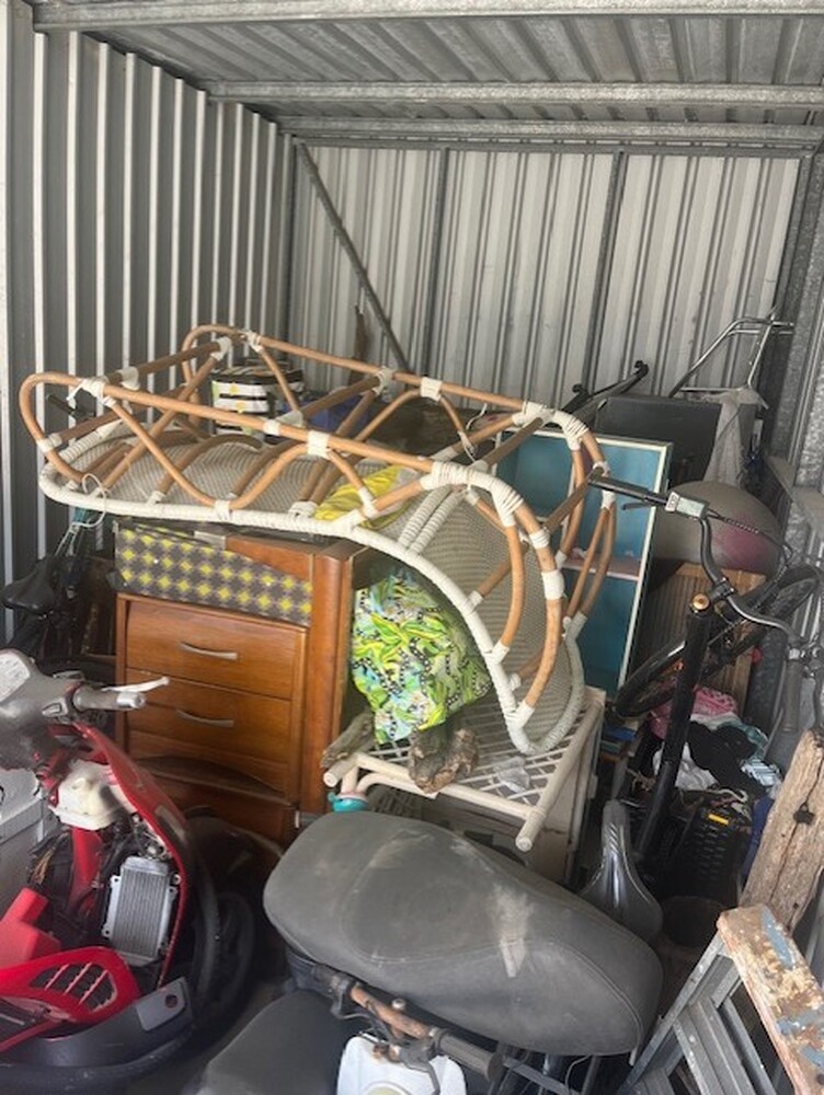 Burleigh Mini Stores & Removals Self Storage Unit auction IB-4286