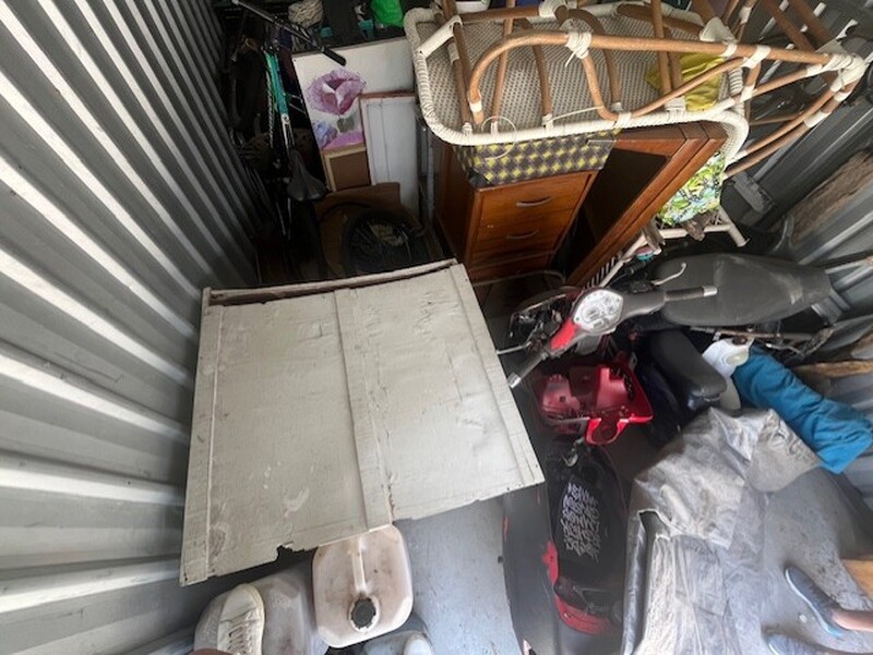 Burleigh Mini Stores & Removals Storage Facility Unit auction IB-4286