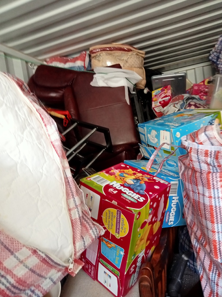 Sinclair Storage - Gold Coast Abandoned Storage centre Auctions auction IB-1105