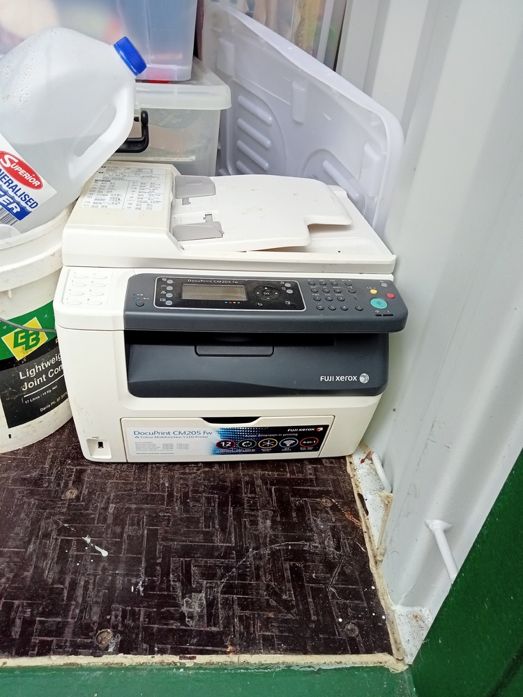 Sinclair Storage - Gold Coast Bid on Storage auction IB-1105