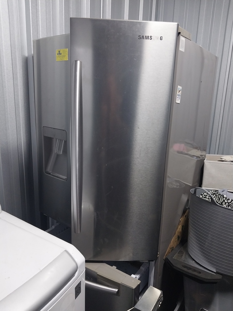 Storage King Coomera Bid on Storage Unit auction IB-7507