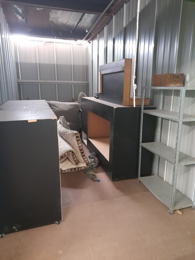 Roomia Self Storage Beverley Storage auction IB-3909