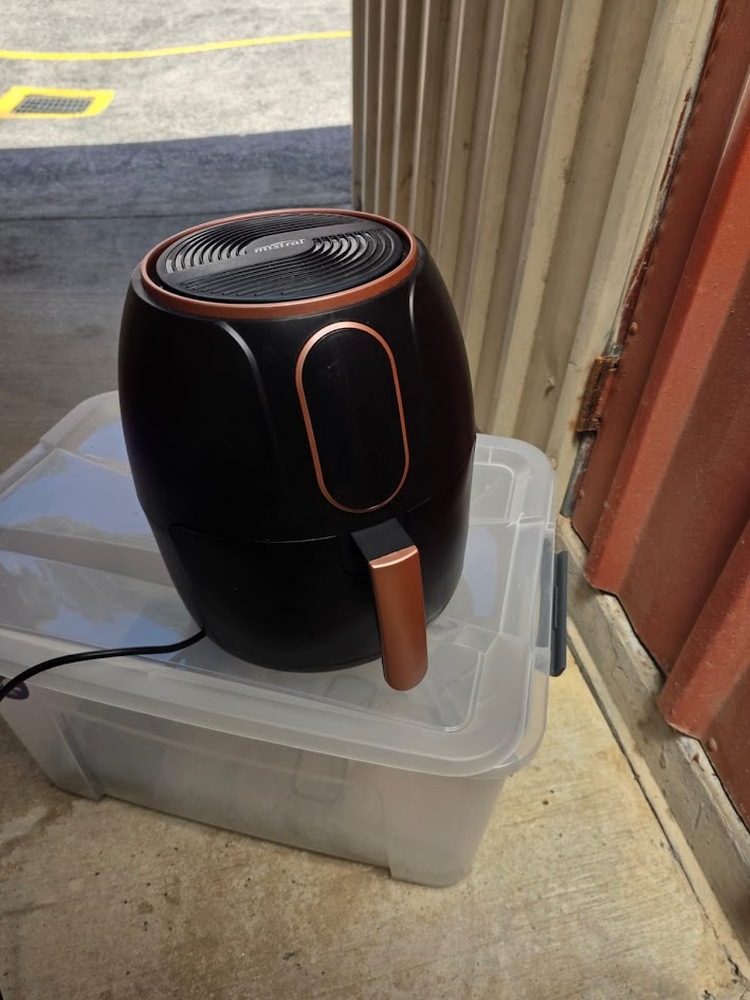 Woy Woy Self Storage Pty Ltd Abandoned Self Storage Auctions auction IB-9682