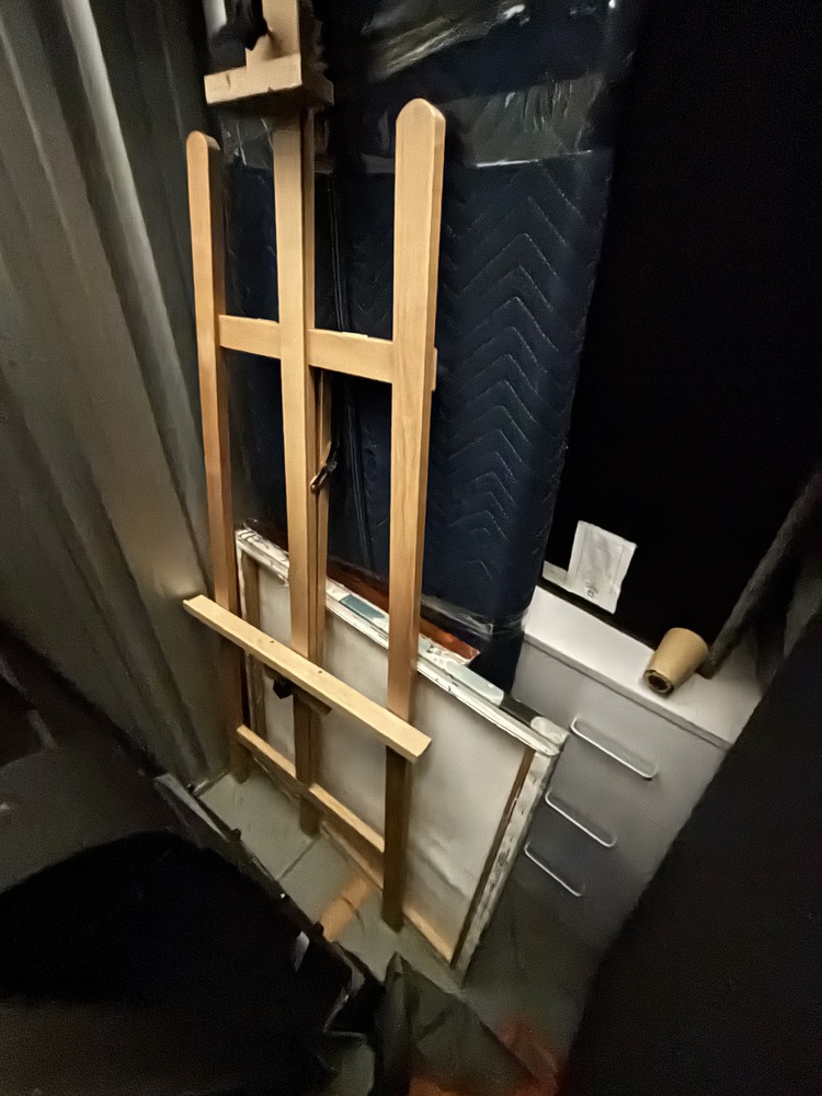 Storage King Woolloomooloo Abandoned Self Storage Auctions auction IB-1221