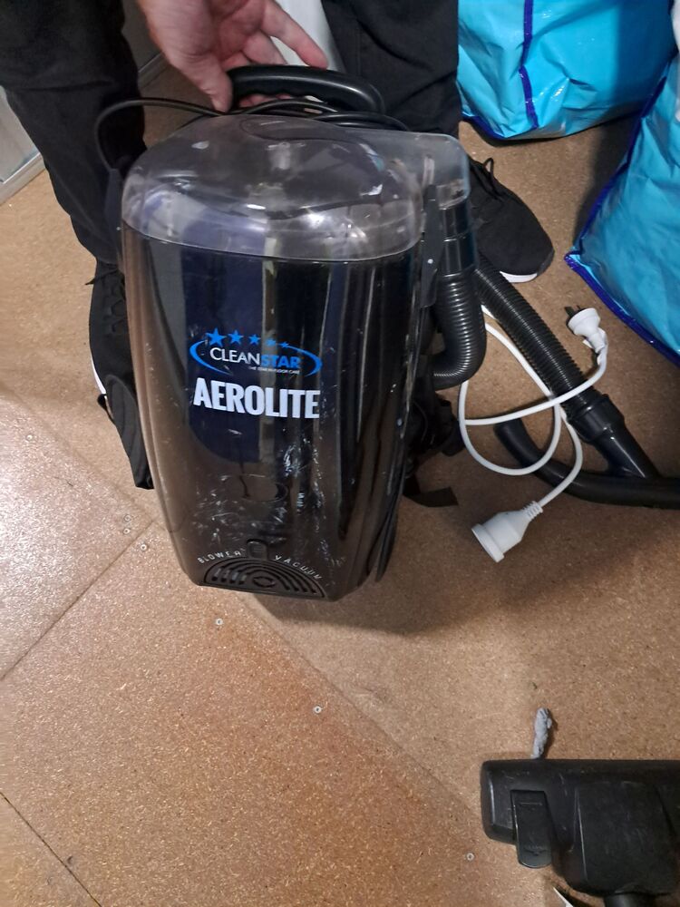 Storage King Yarrabilba Self Storage auction IB-3527