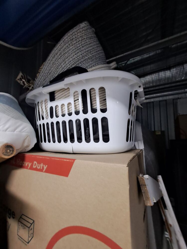Storage King Yarrabilba Storage auction IB-3425