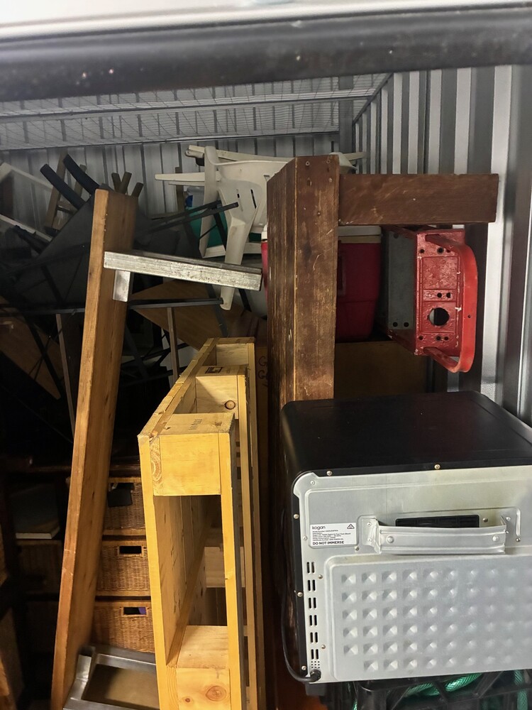 Storage King Mount Gravatt Self Storage auction IB-6262
