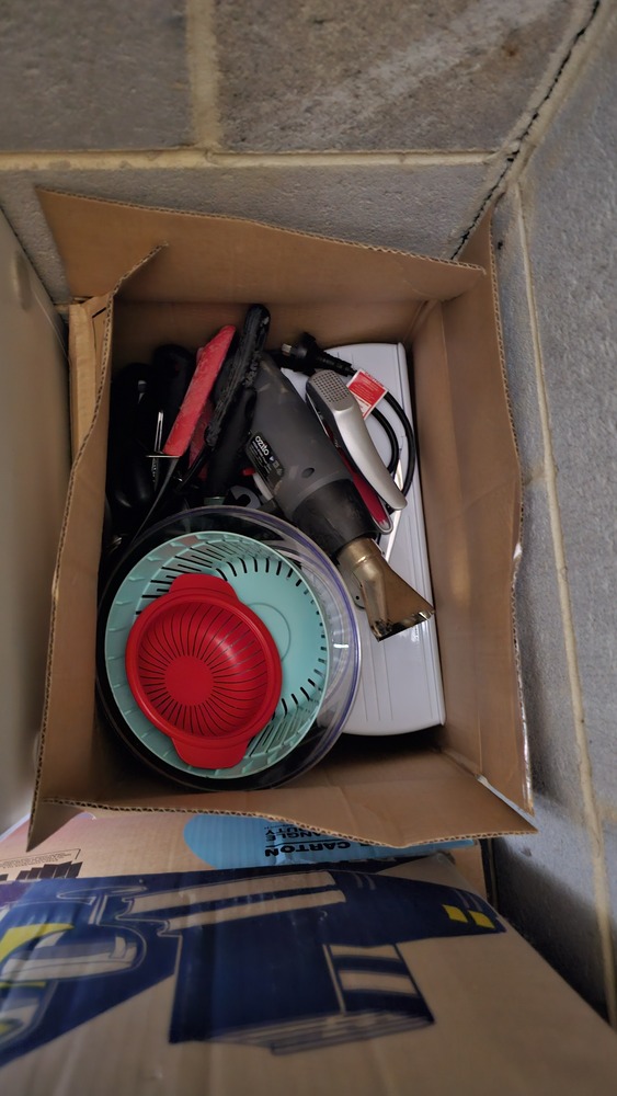 Public Self Storage Hallam Storage Unit auction IB-4861