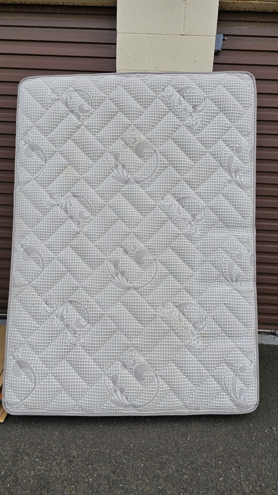 Public Self Storage Hallam Storage garage Auctions auction IB-4861