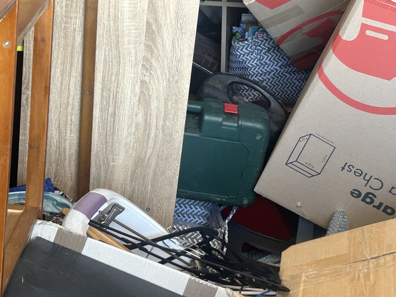 Mobistorage Yangebup Abandoned Self Storage Auctions auction IB-5360