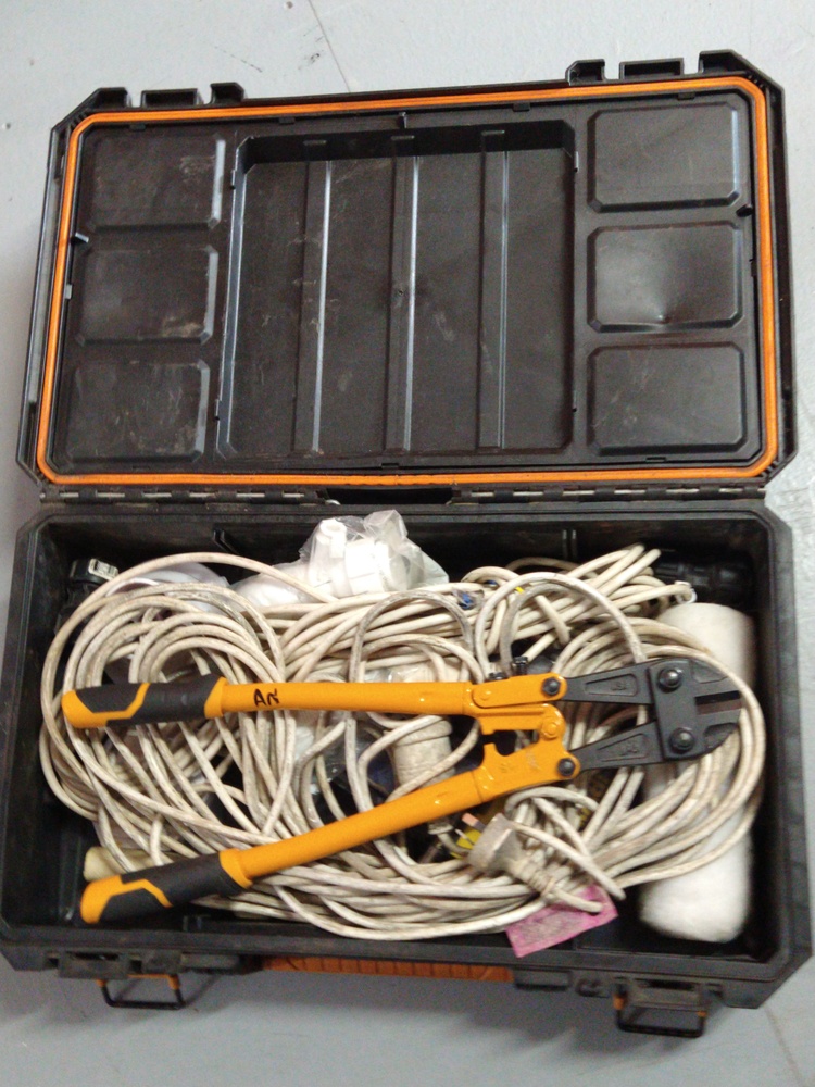 Kennards Self Storage Baringa Abandoned Self Storage Auctions auction IB-7823