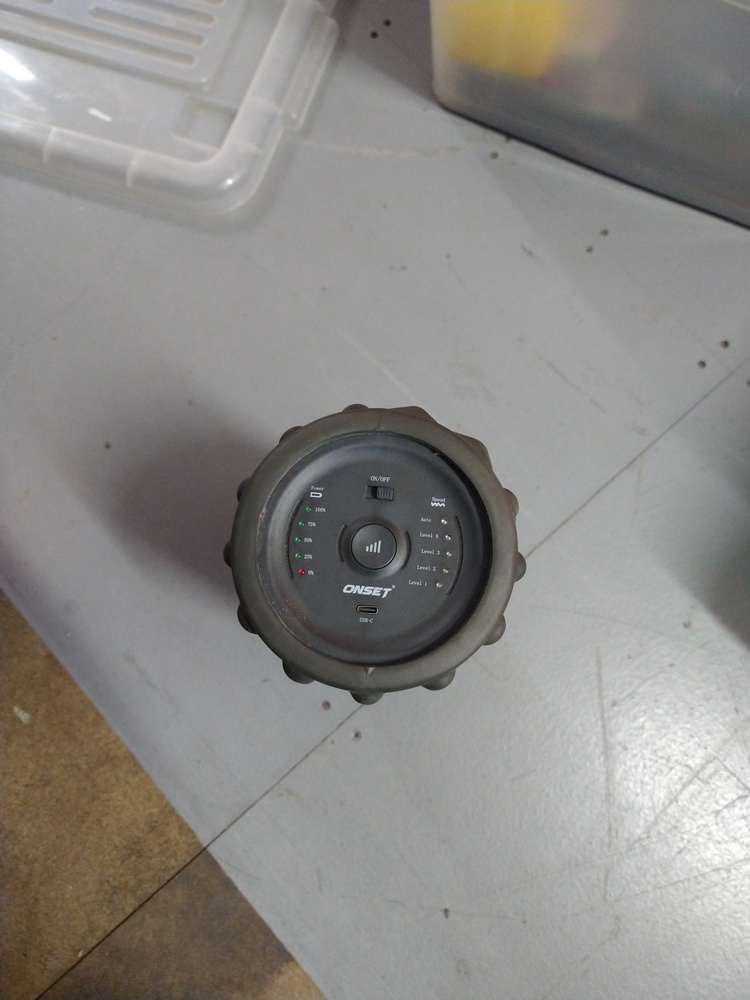 Kennards Self Storage Baringa Abandoned Storage Auctions auction IB-7823