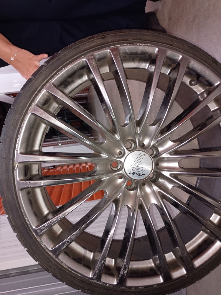 Kennards Self Storage Hoxton Park Abandoned Storage Auctions auction IB-9348