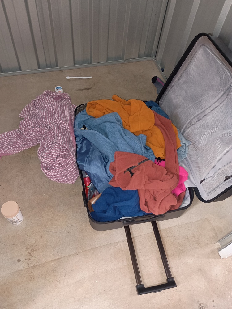 Kennards Self Storage Adelaide CBD Bid on Storage Unit auction IB-6450