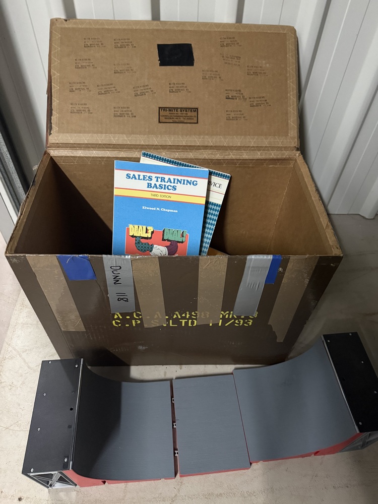 Island Secure Storage Abandoned Storage centre Auctions auction IB-3378