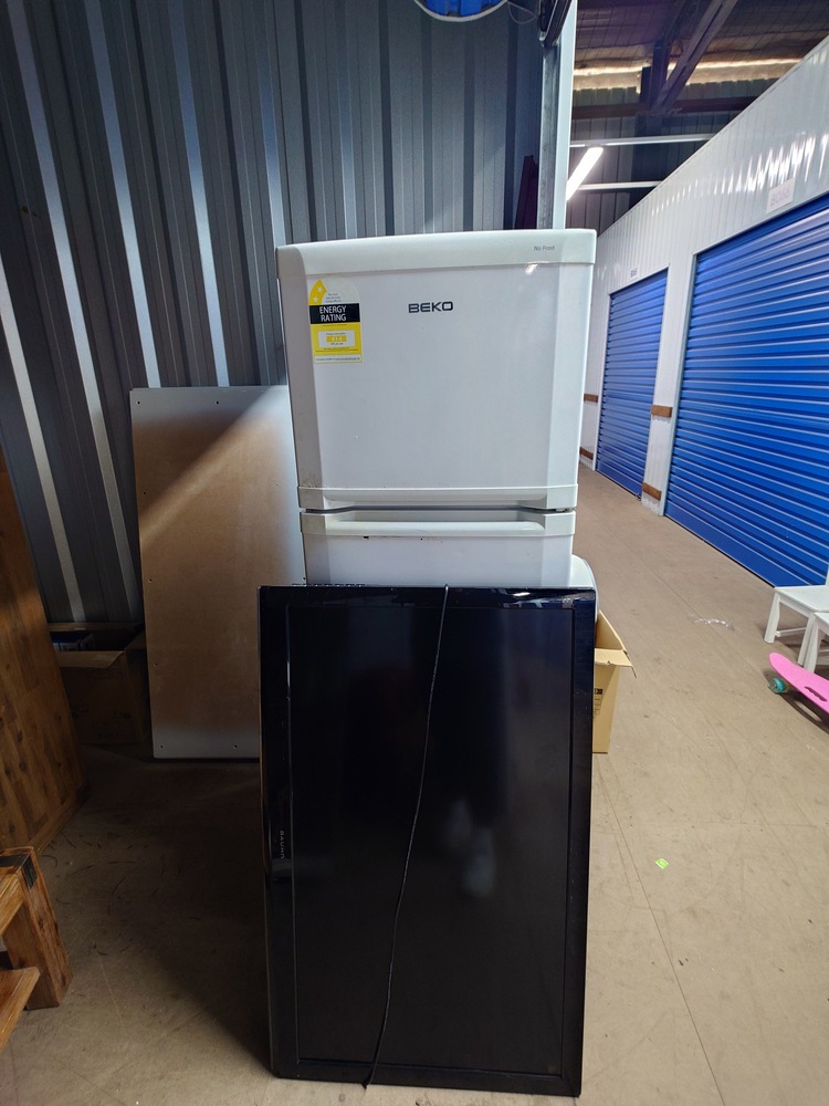 Storage King Revesby Abandoned Self Storage Auctions auction IB-6511