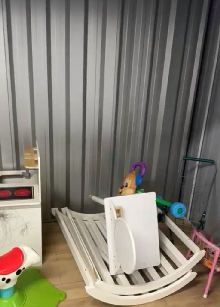 StoreLocal Penrith Storage auction IB-6926