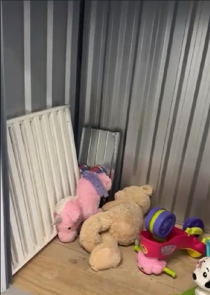 StoreLocal Penrith Storage Facility Unit auction IB-6926