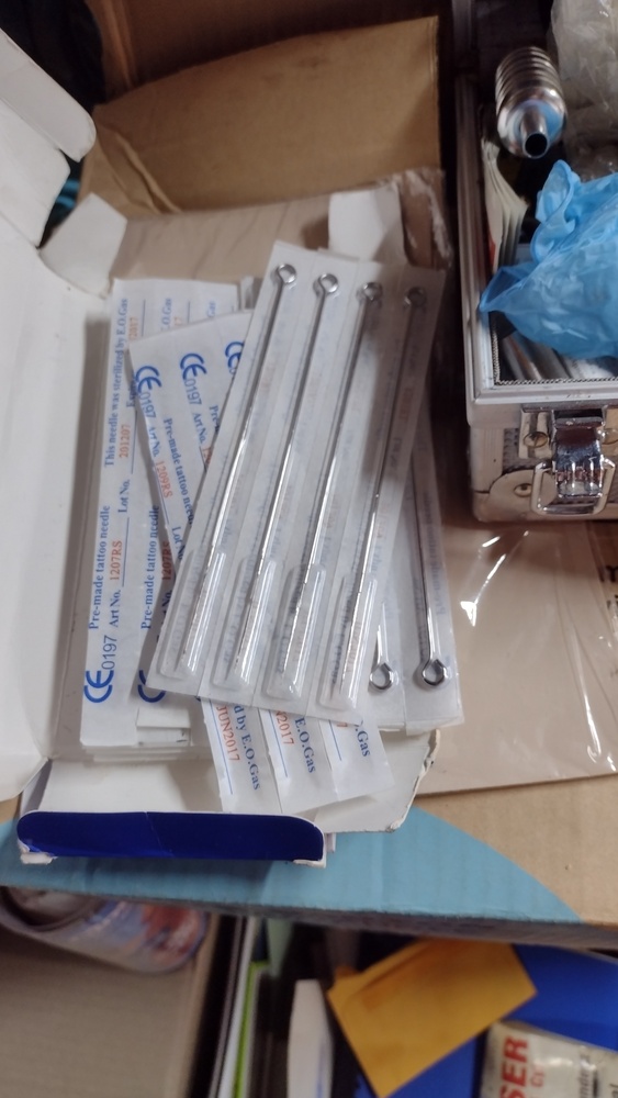 Kennards Self Storage Seaford Meadows Abandoned Storage Auctions auction IB-4243