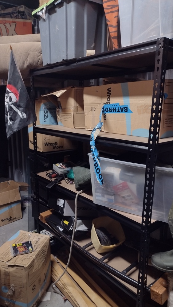 Kennards Self Storage Seaford Meadows Abandoned Storage shed Auctions auction IB-4243