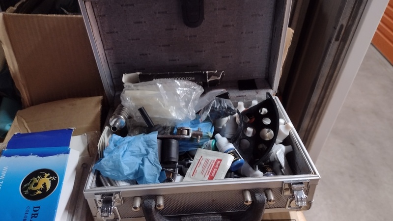 Kennards Self Storage Seaford Meadows Abandoned Storage Unit Auctions auction IB-4243