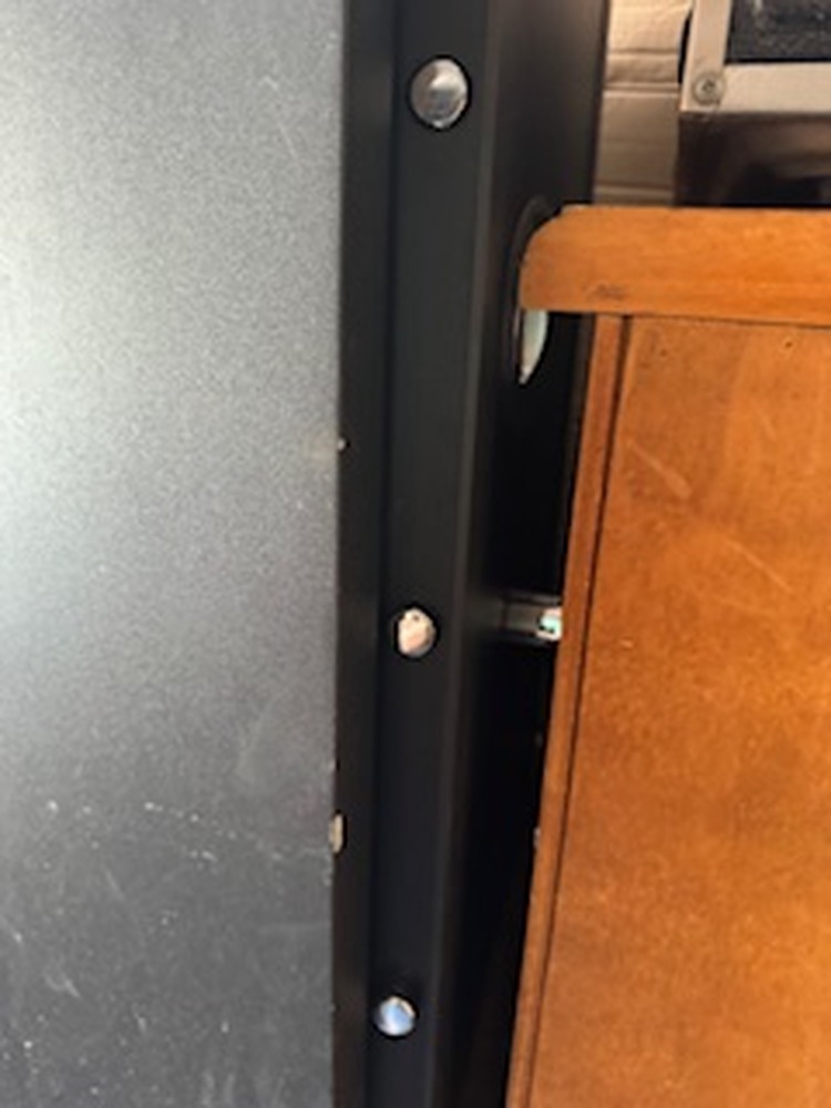 Lock n Store Mandurah Abandoned Storage Auctions auction IB-3272