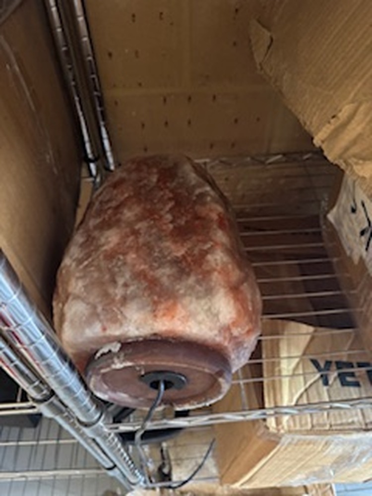 Lock n Store Mandurah Abandoned Storage Unit Auctions auction IB-3272