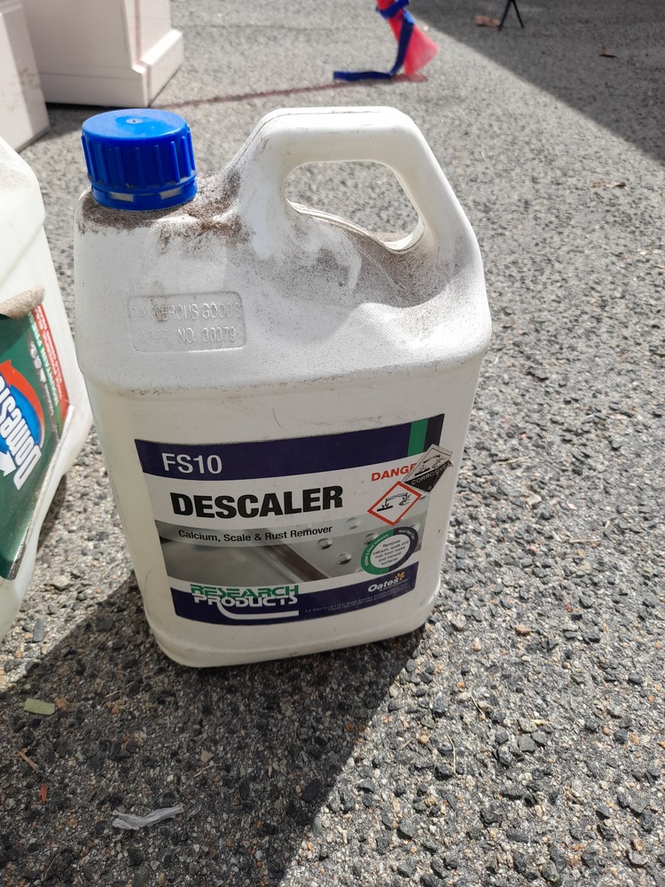 Storage King Maddington Self Storage Auctions auction IB-1008