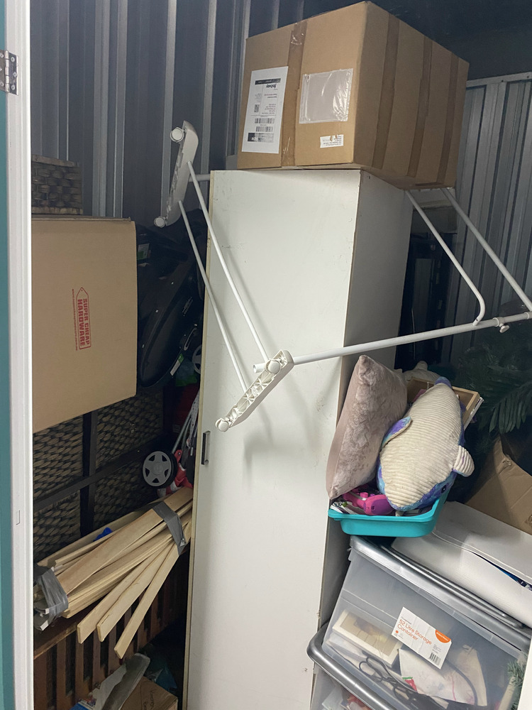 Safe n Sound Glendale Storage Unit auction IB-4544