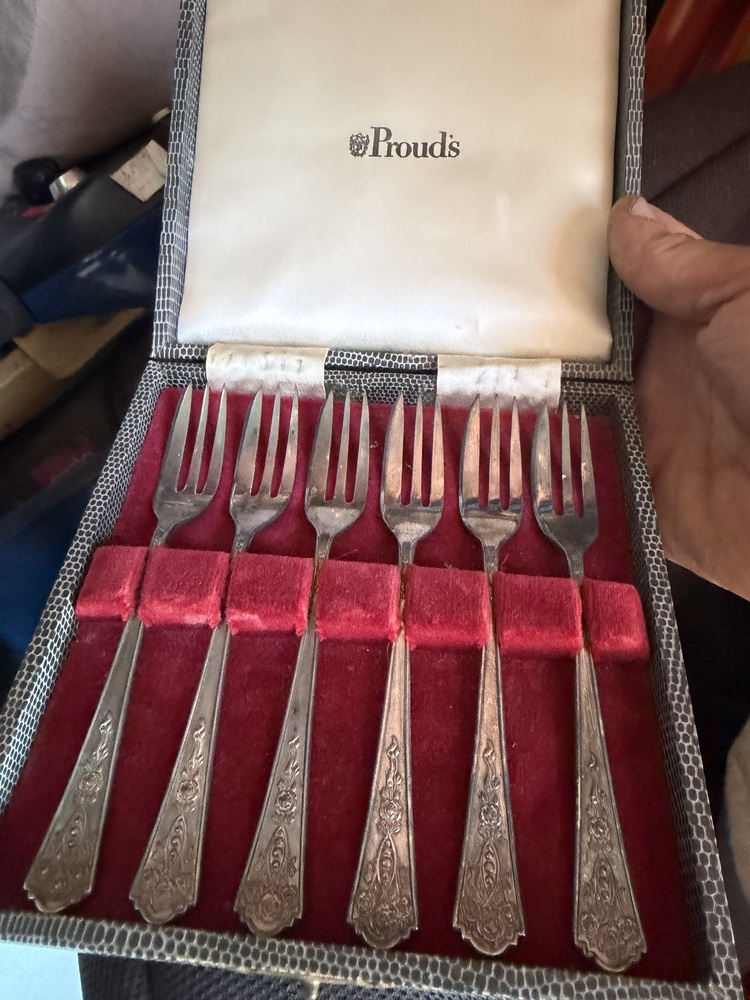 N. Woolard - Private Seller Self Storage Facility Unit auction IB-6164