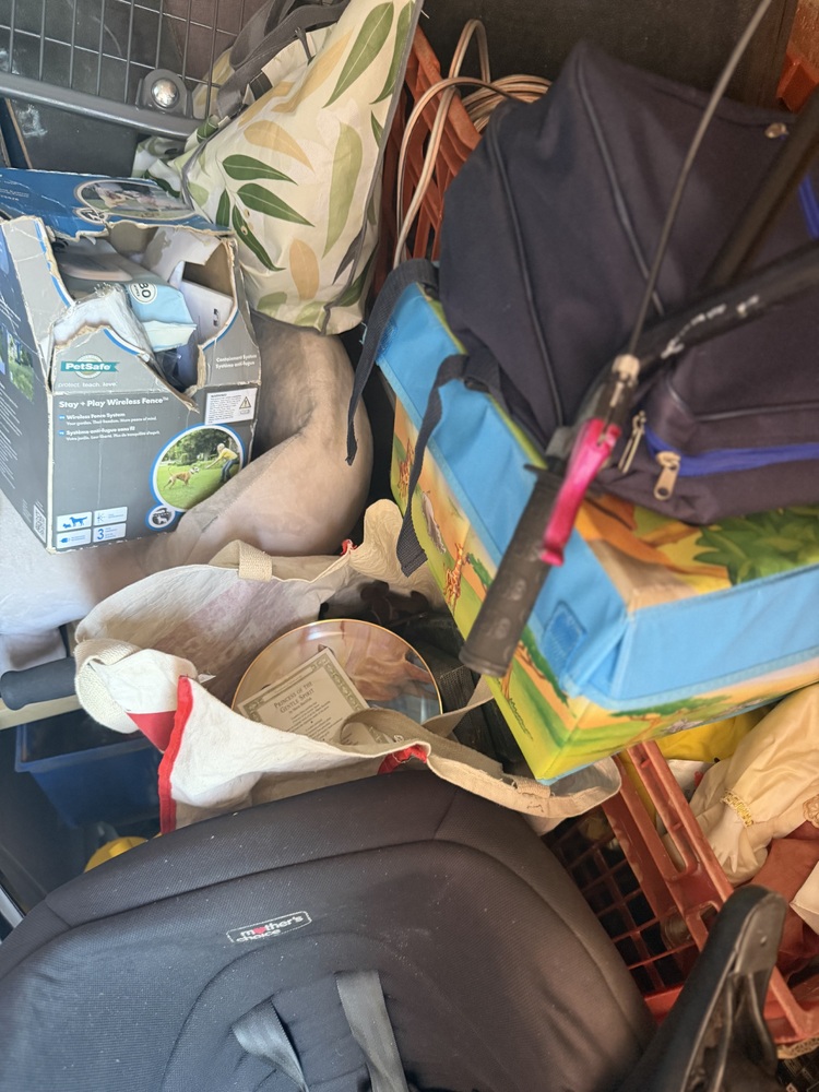 N. Woolard - Private Seller Storage Auctions auction IB-6164