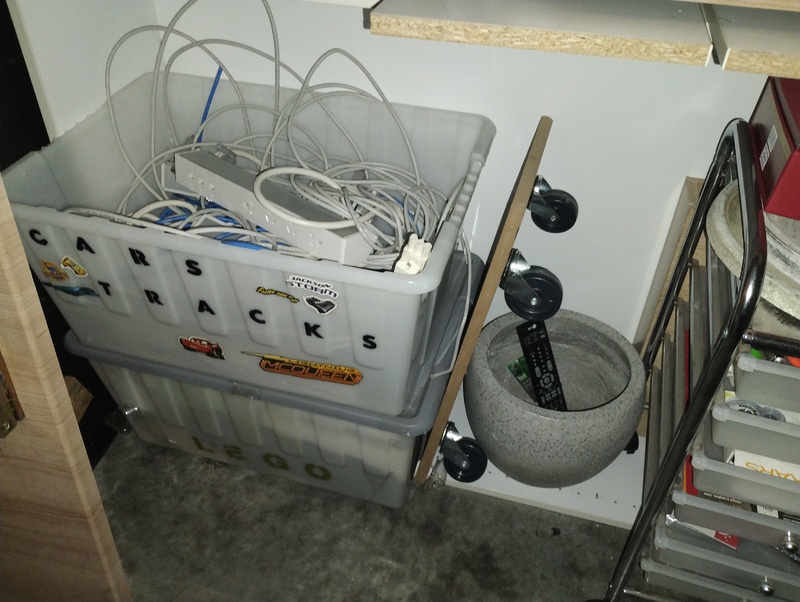 Kennards Self Storage Warrawong Abandoned Storage shed Auctions auction IB-8868