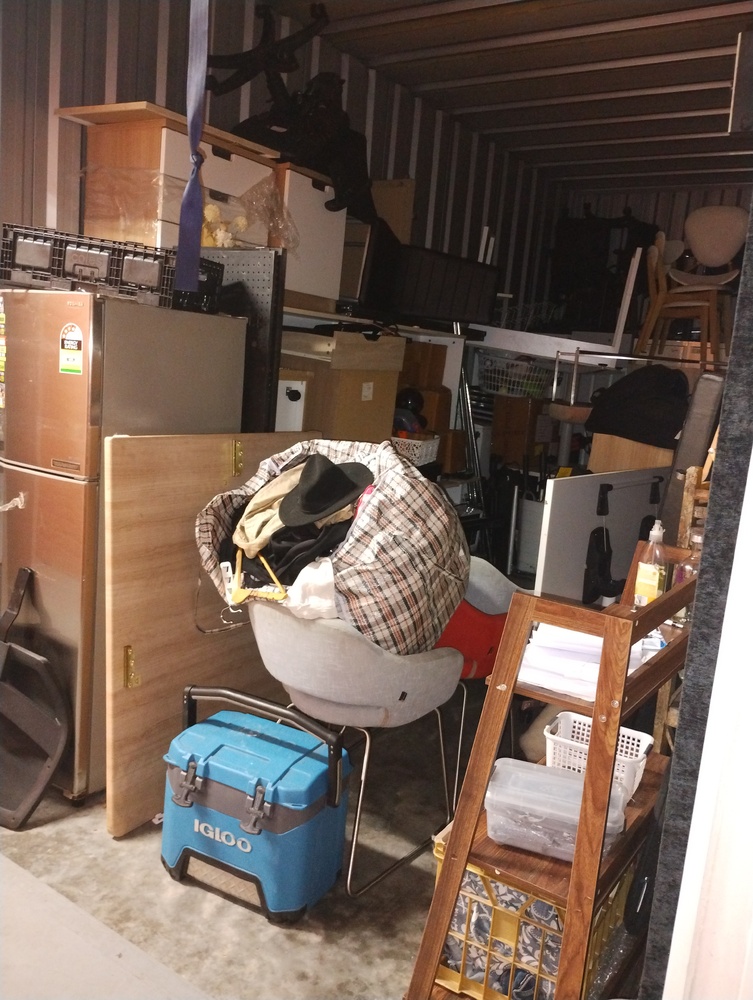 Kennards Self Storage Warrawong AustraliaÂ Storage Auctions auction IB-8868